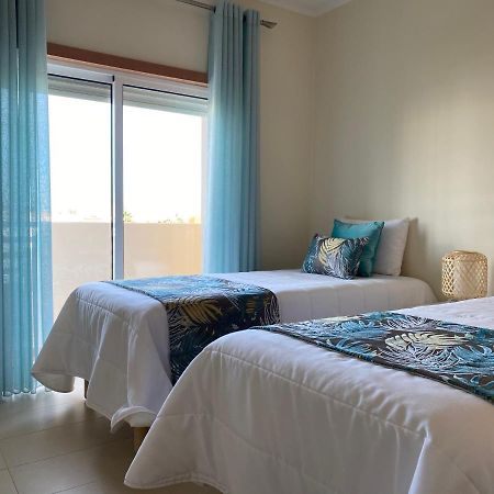 Apartamento T2 Com Piscina Em Conceicao E Cabanas De Тавіра Екстер'єр фото